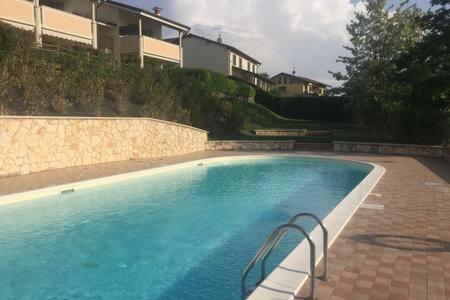 Casa Alessandro Con Piscina Lago Di Garda Salionze Exterior photo